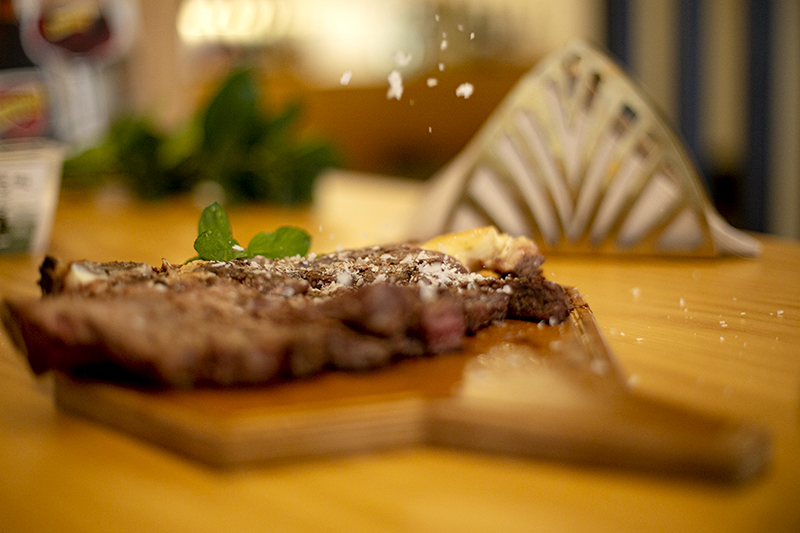 Bowl of spaghetti on a white plate